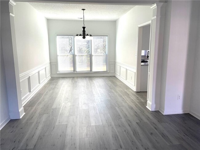 Foto del edificio - 6440 Barwick Ln