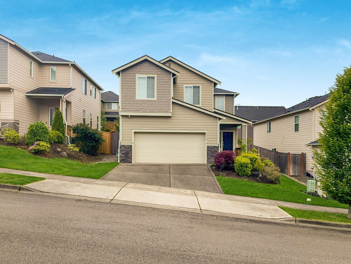 Foto principal - 5527 Douglas Ave SE