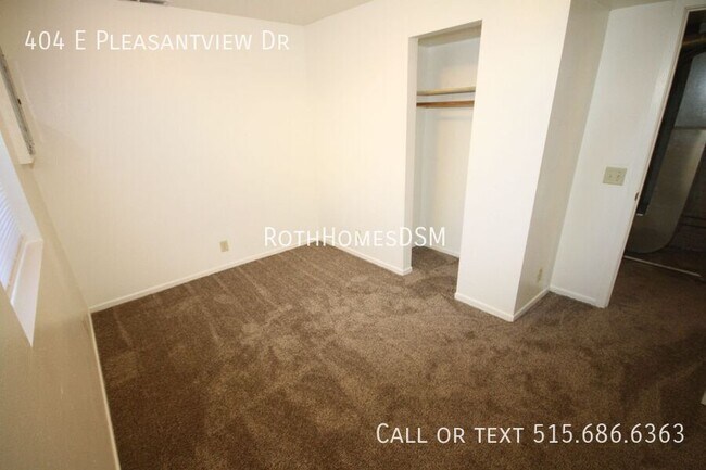 Foto del edificio - 404 E Pleasant Vw Dr