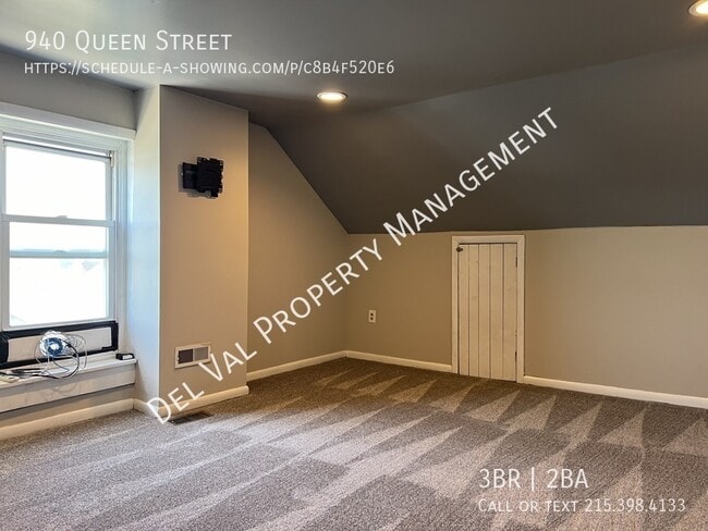 Foto del edificio - 940 Queen St