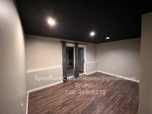 Building Photo - 2912 Canarsie Dr