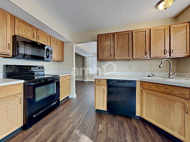 Foto del edificio - 19428 Amber Way