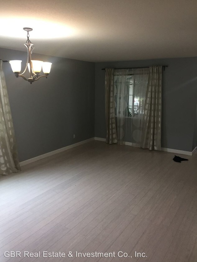 Building Photo - 4 br, 3 bath House - 2371 Stone River Court
