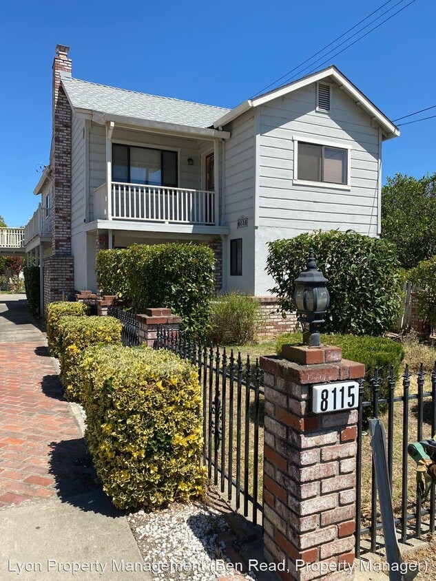8115 Freeport Blvd, Sacramento, CA 95832 House Rental in Sacramento