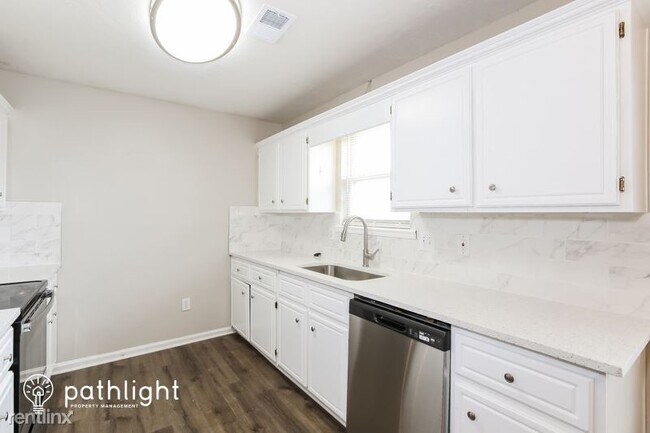 Building Photo - 3 br, 2 bath House - 227 Taylor Circle UNIT