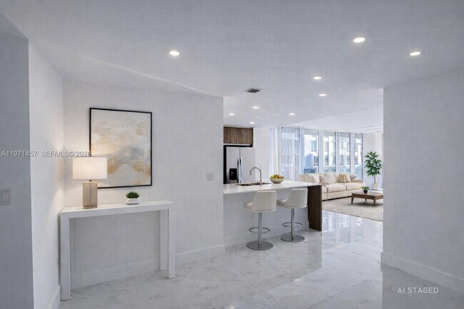 Foto del edificio - 600 NE 27th St