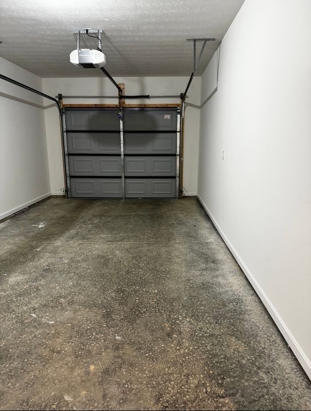 Foto del edificio - 9217 Meadow Valley Ln