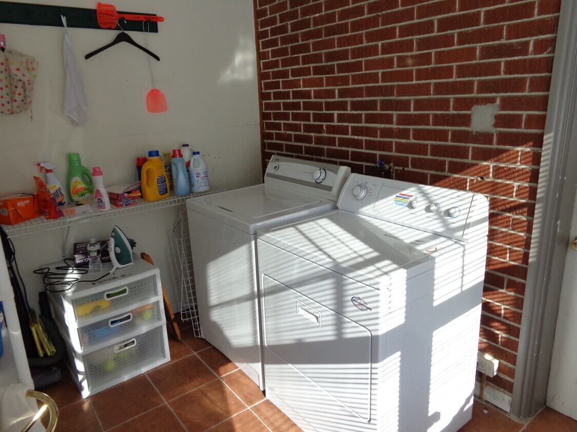 Foto del edificio - 115 N Prince St