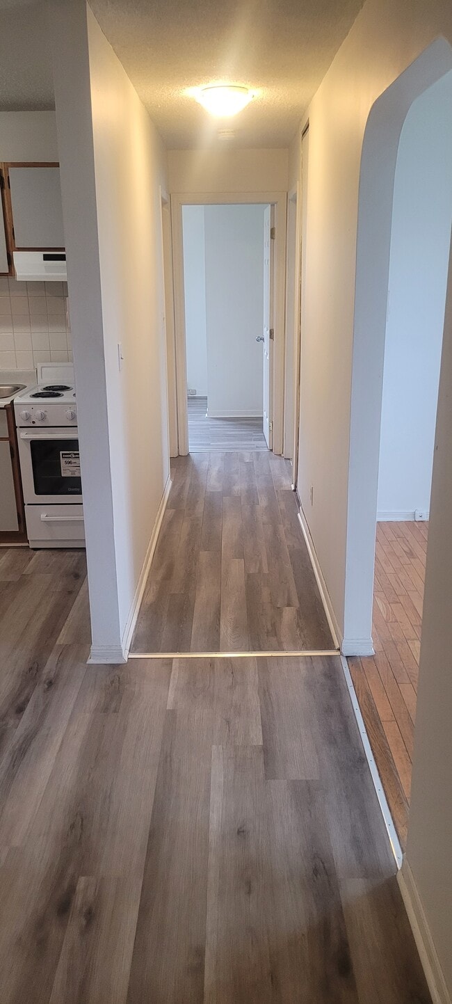 Building Photo - Comfortable Unit for Rent