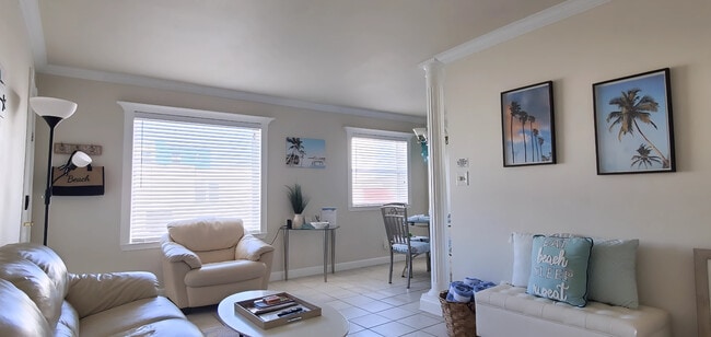 Foto del edificio - 911 Pacific Ave