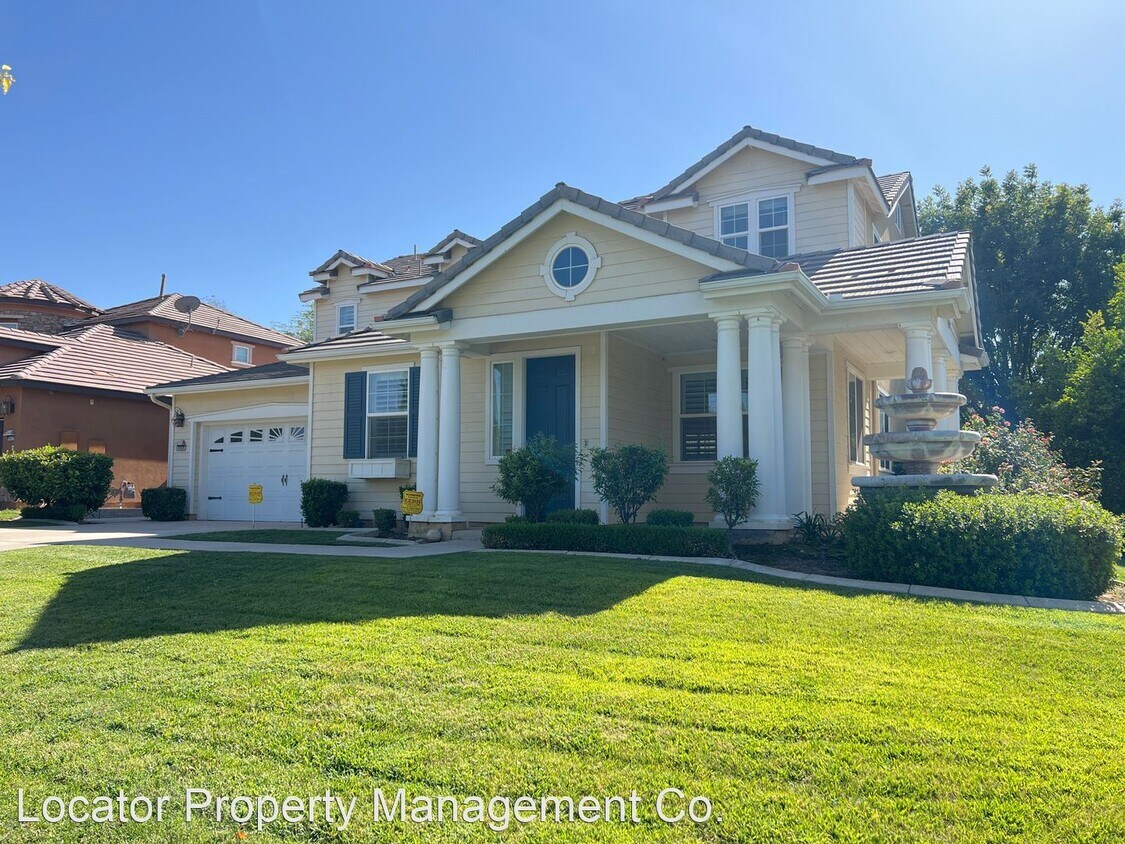 Foto principal - 4 br, 4 bath House - 5210 Village Green Lane