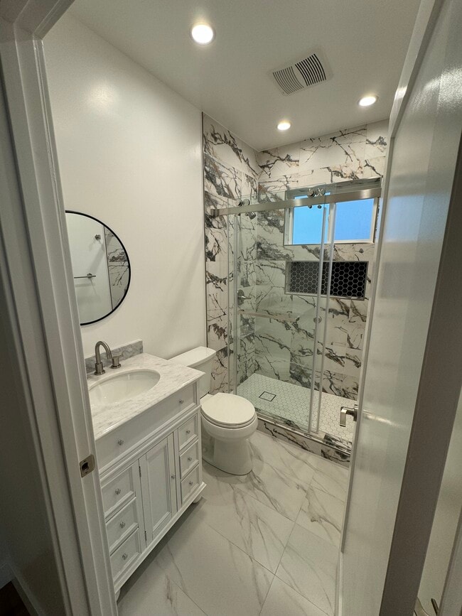 Foto del edificio - 9274 Cayuga Ave