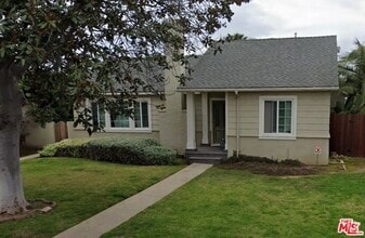 Building Photo - 7907 Anise Ave