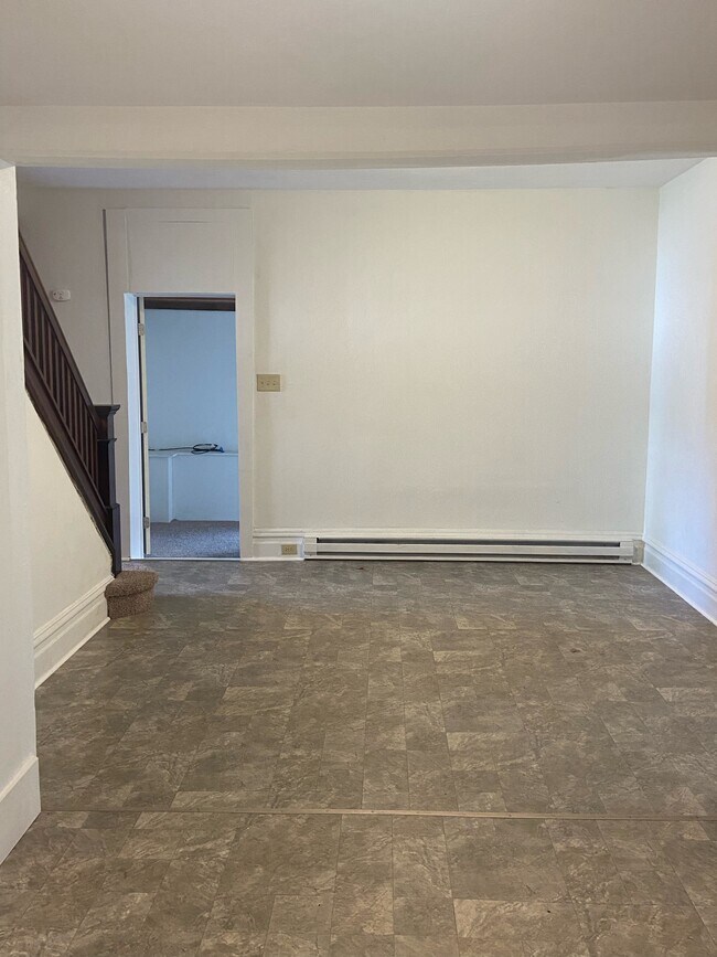 Foto del edificio - 110 Sunset Hills Ext