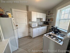 Building Photo - 269 Huron Ave