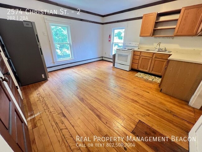 Building Photo - White River Junction VT, 2 BR, 2B Apartmen...