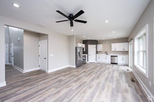 3BR , 2,5BA - 1.646SF : Sala de estar/Cocina - West Hamilton Hamlets