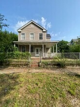 Building Photo - 1811 Maury St