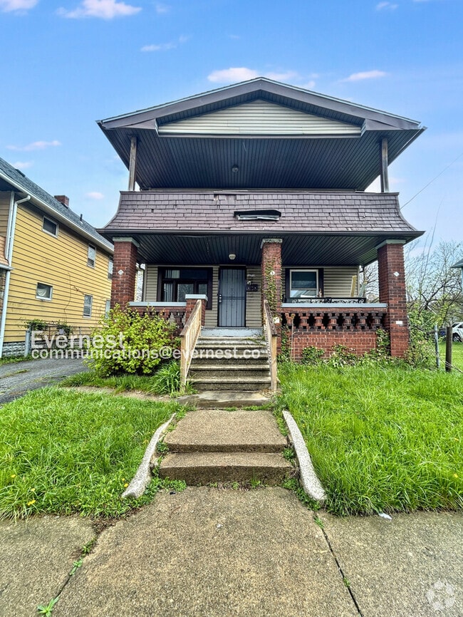 Building Photo - 12013 Parkhill Ave
