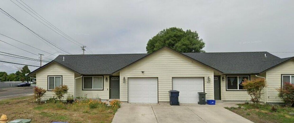Foto principal - 2 Bedroom Duplex in West Eugene