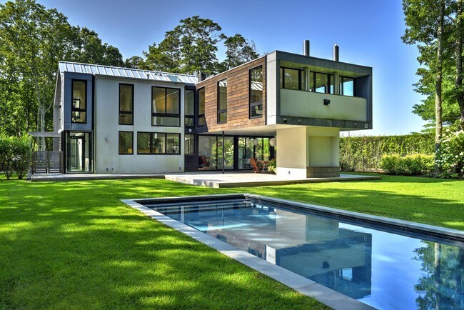 Foto del edificio - 507 Edge of Woods Rd