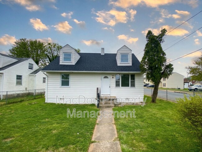 Foto del edificio - 1500 Airport Ave