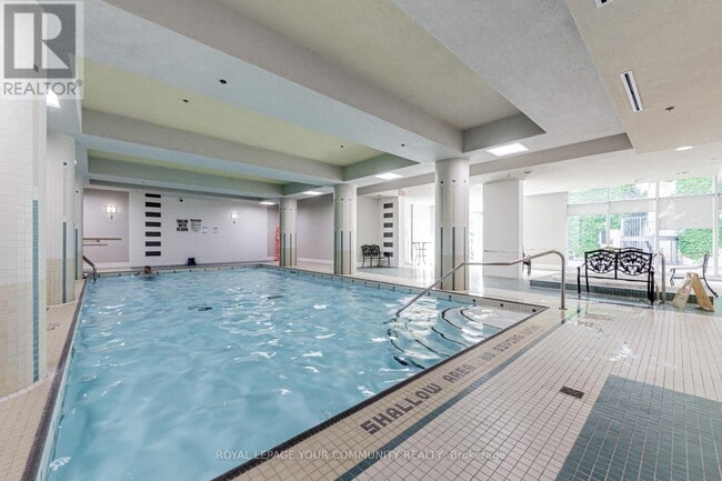 Building Photo - 75 S Town Centre Blvd