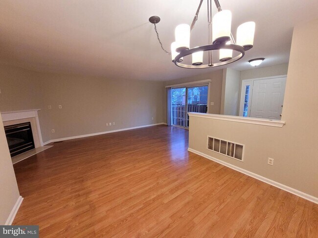 Building Photo - 5305 Spruce Mill Dr