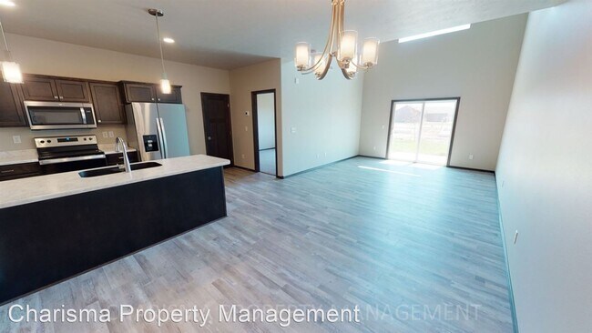 Foto del edificio - 3 br, 2 bath House - 6811 Gresford Place 6...