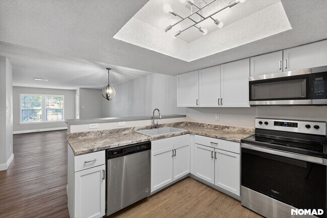 Foto del edificio - 7203 Timbercreek Dr