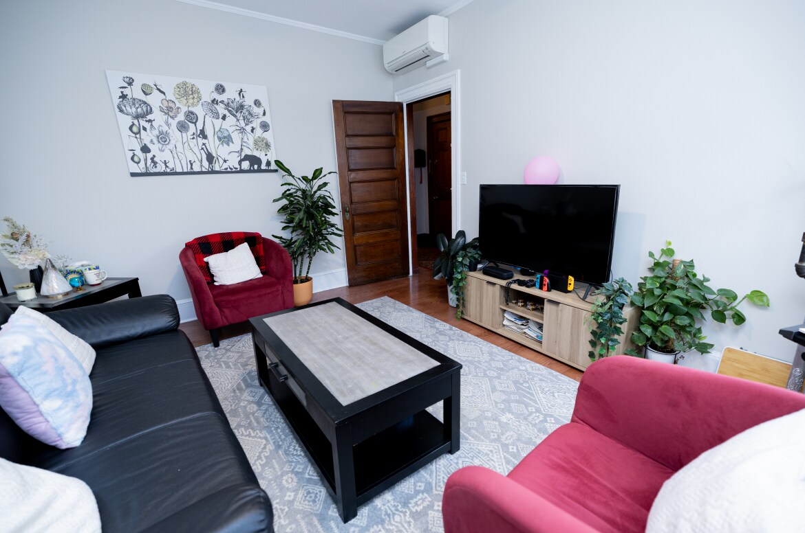 Foto principal - 20 E Milton Rd