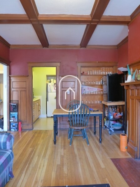 Building Photo - 125 Coolidge St