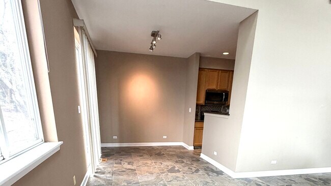 Foto del edificio - 3015 Kentshire Cir