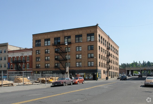 Primary Photo - The New Madison