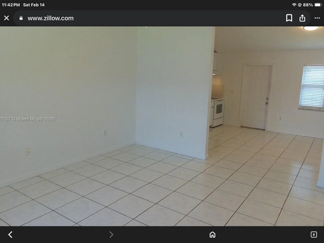 Photo - Davie Property 6622 LLC Apartment