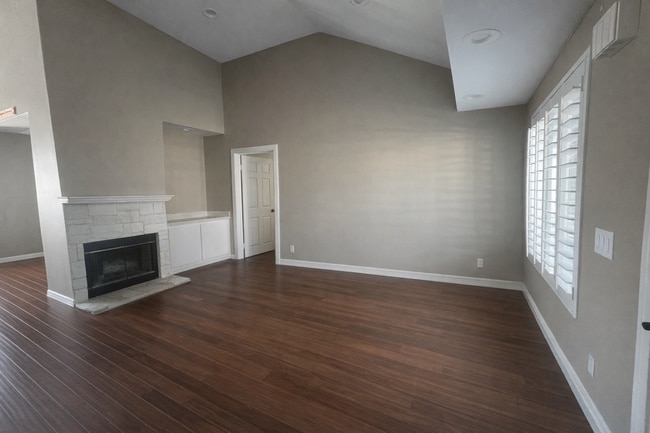 Building Photo - 12441 Shady Rock Dr