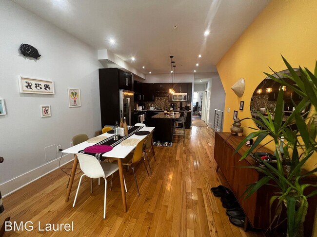 Foto del edificio - 3 br, 3 bath House - 50 Q St NE (#1)