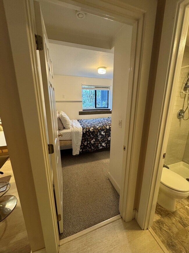 Foto del edificio - 7319 17th Ave NE