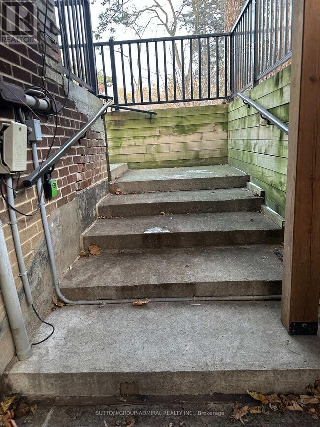 Photo du bâtiment - 10 Silverdale Crescent