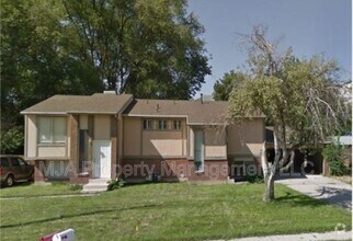 Building Photo - 1817 E Vine St