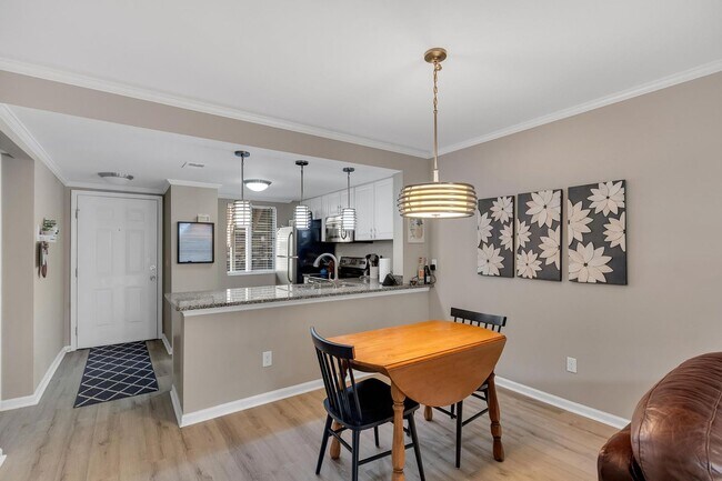 Foto del edificio - 3637 St Johns Ct