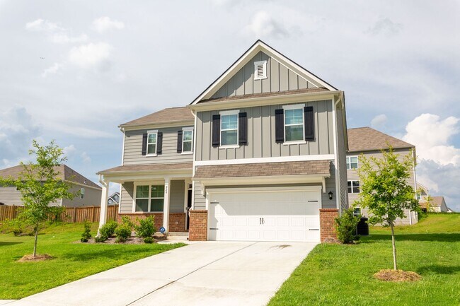 Foto del edificio - Spacious Family Home for Rent in Fairburn,...