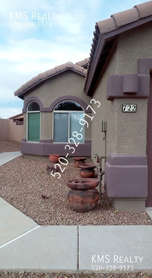 Foto del edificio - 722 W Calle Marojo