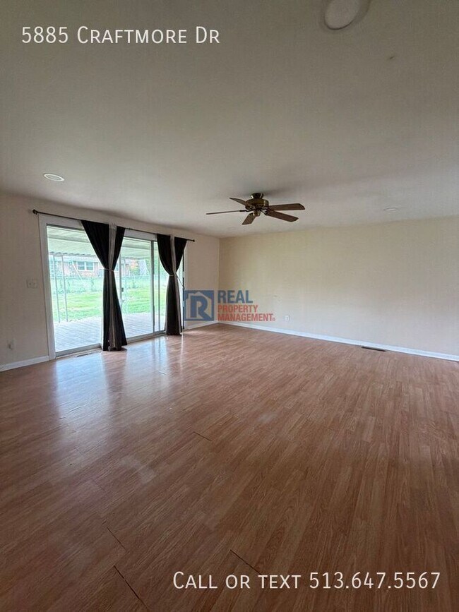 Foto del edificio - 5885 Craftmore Dr