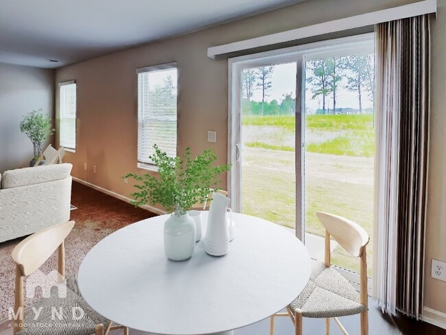 Building Photo - 121 Royal Mdw Dr