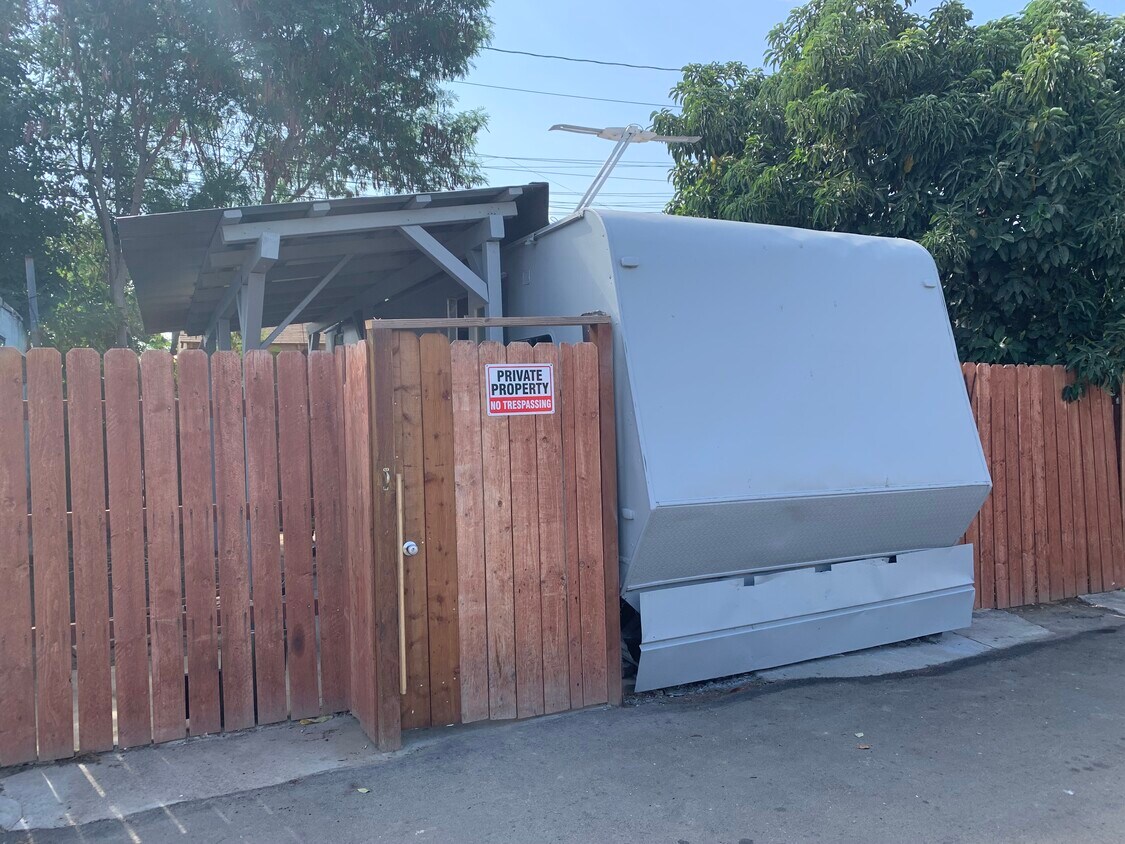 Primary Photo - 12328 Felipe St