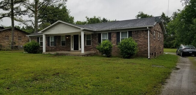 Building Photo - 106 Fisher Dr