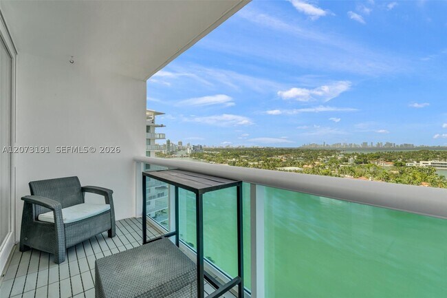 Foto del edificio - 6770 Indian Creek Dr