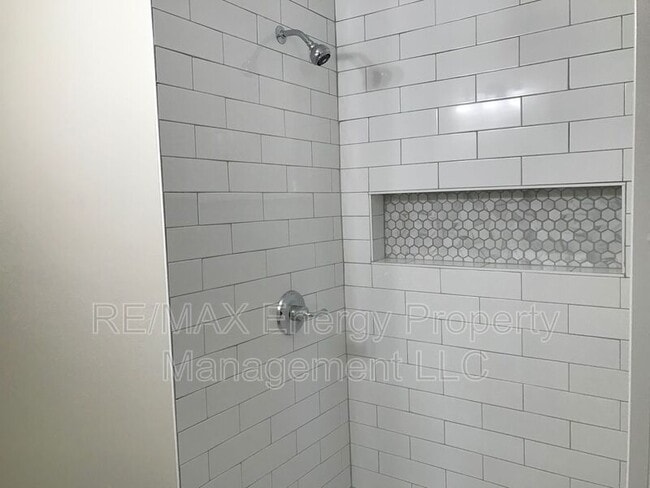 Building Photo - 4327 Butler Pl