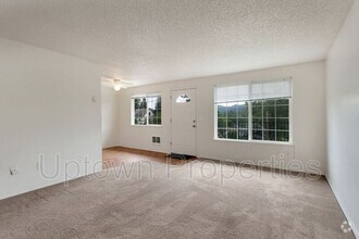 Building Photo - 6808 N Richmond Ave